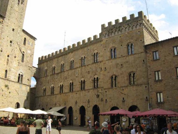 Piazza dei Priori